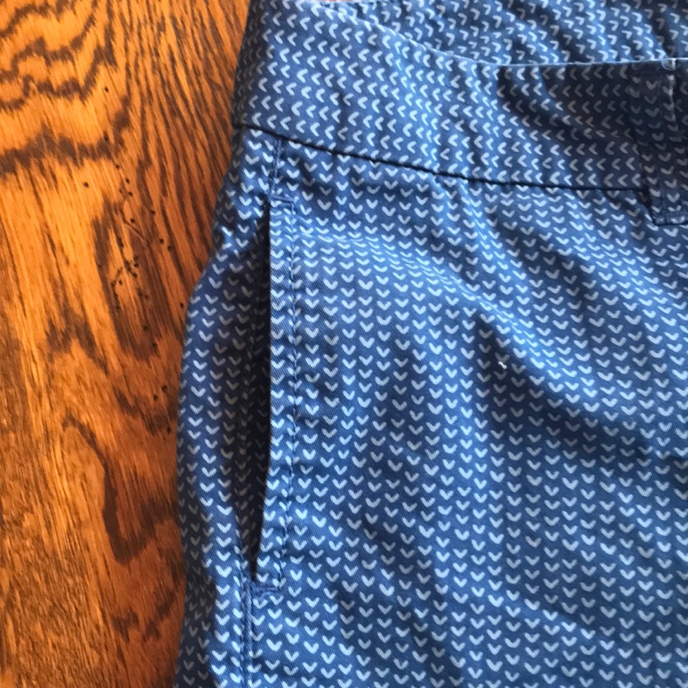 Shorts - Picture 4 of 5
